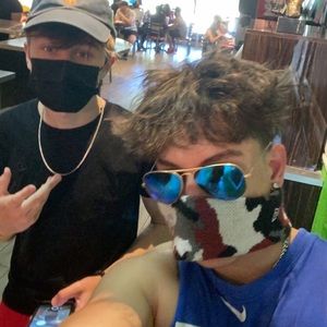 Meet your Posher, Sean